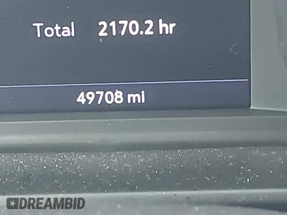 ✅ 2021 Chevrolet Silverado 1500 Custom Trail Boss • VIN: 3GCPYCEL3MG422938 • Lot: 42280311. Wystawiony na IAAI z przebiegiem 49 708 mil. Bezpłatny archiwum sprzedaży aukcyjnych z USA i szczegółowy raport historii pojazdu na DreamBid. Zdjęcie 15.