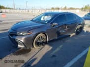 ✅ 2022 Toyota Camry SE • VIN: 4T1G11AK8NU645900 • Lot: 41136970. Wystawiony na IAAI z przebiegiem 45 739 mil. Bezpłatny archiwum sprzedaży aukcyjnych z USA i szczegółowy raport historii pojazdu na DreamBid. Zdjęcie 17.