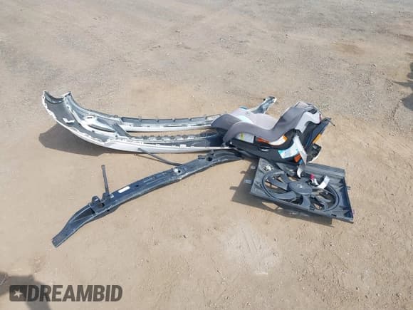 ✅ 2017 Dodge Durango GT • VIN: 1C4RDJDG1HC758125 • Lot: 43245090. Listed on IAAI with 116,399 mi. Free auction sales archive from the USA and detailed vehicle history report at DreamBid. Image 12.