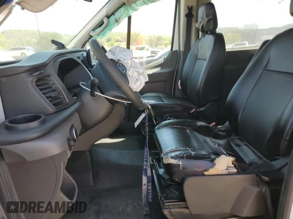 ✅ 2020 Ford Transit Passenger XL • VIN: 1FBAX2C83LKA45850 • Лот: 53325525. Опубликован ранее на Copart с пробегом 167 337 миль. Бесплатный доступ к архиву аукционных продаж из США и подробный отчёт об истории автомобиля на DreamBid. Изображение 7.