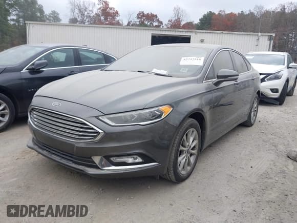 ✅ 2017 Ford Fusion SE • VIN: 3FA6P0HD2HR219069 • Lot: 43727516. Wystawiony na IAAI z przebiegiem 161 668 mil. Bezpłatny archiwum sprzedaży aukcyjnych z USA i szczegółowy raport historii pojazdu na DreamBid. Zdjęcie 2.