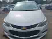 2018 Chevrolet Cruze LS с VIN 1G1BC5SM7J7179538, выставлен на аукционе IAAI как лот 43259565 с пробегом 196 505 миль миль и . История ставок и продаж доступна на DreamBid. Изображение 13.