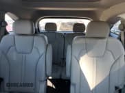 ✅ 2025 Kia Sorento X-Line EX • VIN: 5XYRHDJFXSG376177 • Lot: 86090995. Wystawiony na Copart z przebiegiem 11 477 mil. Bezpłatny archiwum sprzedaży aukcyjnych z USA i szczegółowy raport historii pojazdu na DreamBid. Zdjęcie 10.