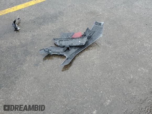 ✅ 2015 Chevrolet Impala LT • VIN: 2G1125S3XF9104585 • Лот: 73557254. Опубликован ранее на Copart с пробегом Не указан. Бесплатный доступ к архиву аукционных продаж из США и подробный отчёт об истории автомобиля на DreamBid. Изображение 12.