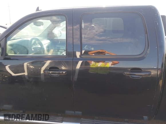 ✅ 2013 Chevrolet Silverado 1500 LTZ • VIN: 3GCPKTE76DG117289 • Lot: 43080431. Wystawiony na IAAI z przebiegiem 264 514 mil. Bezpłatny archiwum sprzedaży aukcyjnych z USA i szczegółowy raport historii pojazdu na DreamBid. Zdjęcie 14.