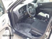 ✅ 2023 Dodge Charger Police • VIN: 2C3CDXAT0PH532510 • Lot: 43103321. Wystawiony na IAAI z przebiegiem 1 769 mil. Bezpłatny archiwum sprzedaży aukcyjnych z USA i szczegółowy raport historii pojazdu na DreamBid. Zdjęcie 5.