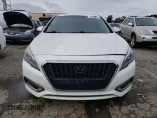 ✅ 2016 Hyundai Sonata SE • VIN: KMHE24L17GA011637 • Лот: 73576332. Опубликован ранее на Copart с пробегом 170 747 миль. Бесплатный доступ к архиву аукционных продаж из США и подробный отчёт об истории автомобиля на DreamBid. Изображение 5.