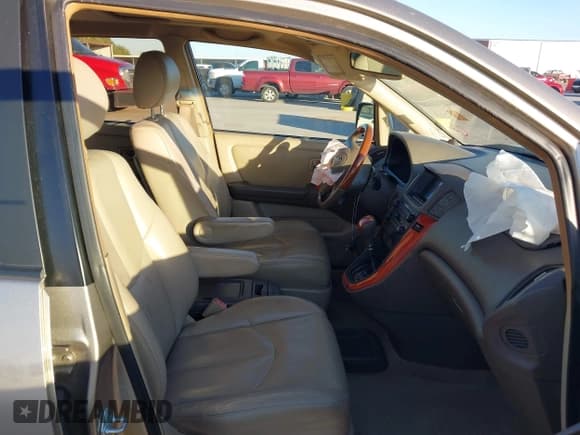 ✅ 2002 Lexus RX 300 • VIN: JTJGF10U820126452 • Lot: 43506750. Wystawiony na IAAI z przebiegiem 146 140 mil. Bezpłatny archiwum sprzedaży aukcyjnych z USA i szczegółowy raport historii pojazdu na DreamBid. Zdjęcie 5.