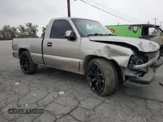 ✅ 2002 Chevrolet Silverado 1500 • VIN: 1GCEC14Z22Z309608 • Лот: 72326284. Опубликован ранее на Copart с пробегом 251 723 миль. Бесплатный доступ к архиву аукционных продаж из США и подробный отчёт об истории автомобиля на DreamBid. Изображение 4.