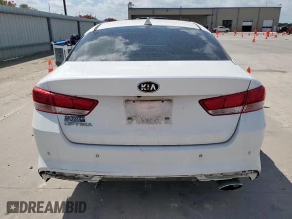 ✅ 2018 Kia Optima LX • VIN: 5XXGT4L36JG256761 • Lot: 81729635. Wystawiony na Copart z przebiegiem 79 248 mil. Bezpłatny archiwum sprzedaży aukcyjnych z USA i szczegółowy raport historii pojazdu na DreamBid. Zdjęcie 6.