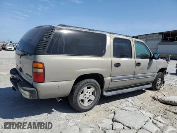 ✅ 2003 Chevrolet Suburban LT • VIN: 3GNEC16Z43G159278 • Лот: 49679695. Опубликован ранее на Copart с пробегом 328 330 миль. Бесплатный доступ к архиву аукционных продаж из США и подробный отчёт об истории автомобиля на DreamBid. Изображение 3.