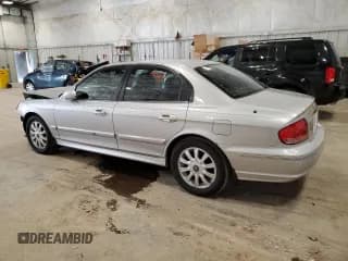 ✅ 2003 Hyundai Sonata GLS • VIN: KMHWF35H63A897263 • Lot: 52304565. Listed on Copart with 112,708 mi. Free auction sales archive from the USA and detailed vehicle history report at DreamBid. Image 2.