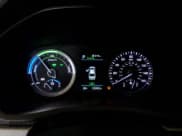 ✅ 2019 Hyundai Sonata • VIN: KMHE14L27KA093986 • Лот: 66001475. Опубликован ранее на Copart с пробегом 132 602 миль. Бесплатный доступ к архиву аукционных продаж из США и подробный отчёт об истории автомобиля на DreamBid. Изображение 9.