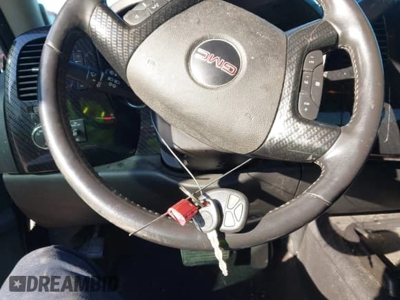 ✅ 2012 GMC Sierra 1500 SLE • VIN: 3GTP2VE74CG289203 • Lot: 43515826. Wystawiony na IAAI z przebiegiem 166 681 mil. Bezpłatny archiwum sprzedaży aukcyjnych z USA i szczegółowy raport historii pojazdu na DreamBid. Zdjęcie 11.