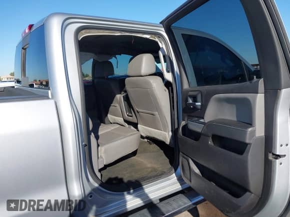 2018 Chevrolet Silverado 2500HD LTZ с VIN 1GC1KWEY6JF236568, выставлен на аукционе IAAI как лот 43462244 с пробегом 102 552 миль миль и . История ставок и продаж доступна на DreamBid. Изображение 8.