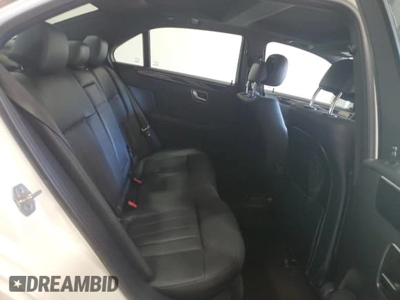✅ 2012 Mercedes-Benz E 550 Sport • VIN: WDDHF9BB7CA653434 • Lot: 46458925. Listed on Copart with 83,122 mi. Free auction sales archive from the USA and detailed vehicle history report at DreamBid. Image 10.