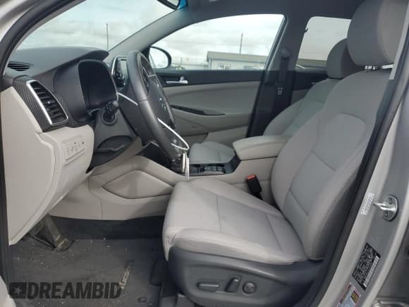 ✅ 2020 Hyundai Tucson Sport • VIN: KM8J3CAL4LU135349 • Lot: 84944735. Wystawiony na Copart z przebiegiem 34 250 mil. Bezpłatny archiwum sprzedaży aukcyjnych z USA i szczegółowy raport historii pojazdu na DreamBid. Zdjęcie 7.