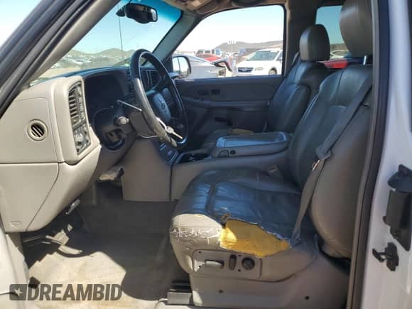 2000 Chevrolet Silverado 1500 LS с VIN 2GCEK19T8Y1269723, выставлен на аукционе Copart как лот 85348355 с пробегом 226 081 миль миль и Списание • Salvage title. История ставок и продаж доступна на DreamBid. Изображение 7.