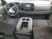 ✅ 2013 GMC Sierra 1500 • VIN: 1GTR1TEA0DZ212549 • Lot: 85760464. Wystawiony na Copart z przebiegiem 92 298 mil. Bezpłatny archiwum sprzedaży aukcyjnych z USA i szczegółowy raport historii pojazdu na DreamBid. Zdjęcie 8.