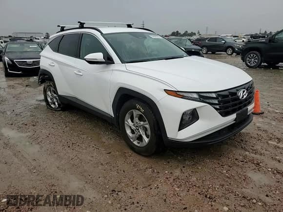 ✅ 2023 Hyundai Tucson SEL • VIN: 5NMJB3AE6PH213328 • Лот: 64589004. Опубликован ранее на Copart с пробегом 26 434 миль. Бесплатный доступ к архиву аукционных продаж из США и подробный отчёт об истории автомобиля на DreamBid. Изображение 12.