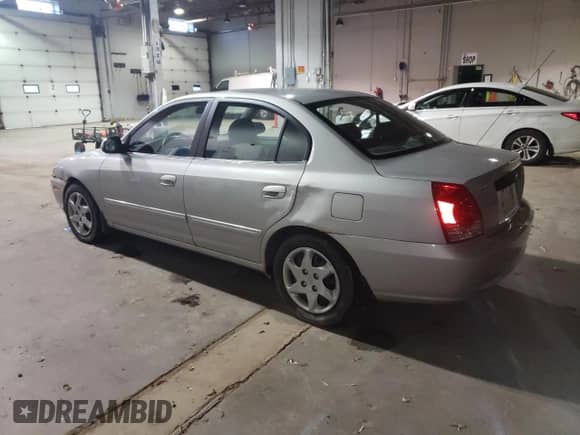 2006 Hyundai Elantra z VIN KMHDM45D66U356412, wystawiony jako Copart lot #81612314 z przebiegiem 56 501 mil mil oraz Nie do naprawy • Non repairable. Historia ofert i sprzedaży dostępna na DreamBid. Obrazek 2.