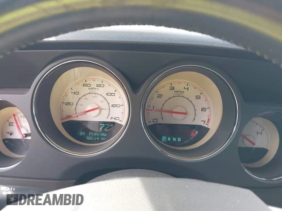 ✅ 2013 Dodge Challenger Rallye Redline • VIN: 2C3CDYAG6DH581635 • Lot: 41666837. Wystawiony na IAAI z przebiegiem 66 514 mil. Bezpłatny archiwum sprzedaży aukcyjnych z USA i szczegółowy raport historii pojazdu na DreamBid. Zdjęcie 7.