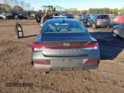 ✅ 2024 Hyundai Elantra SE • VIN: KMHLL4DG3RU784047 • Lot: 43445106. Wystawiony na IAAI z przebiegiem 16 015 mil. Bezpłatny archiwum sprzedaży aukcyjnych z USA i szczegółowy raport historii pojazdu na DreamBid. Zdjęcie 16.