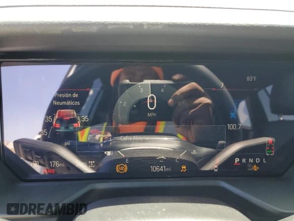 ✅ 2024 GMC Acadia AWD Elevation • VIN: 1GKENNKS9RJ215813 • Lot: 61384785. Listed on Copart with 10,641 mi. Free auction sales archive from the USA and detailed vehicle history report at DreamBid. Image 9.