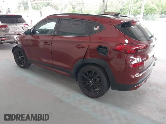 2019 Hyundai Tucson SEL z VIN KM8J33ALXKU020124, wystawiony jako IAAI lot #42450595 z przebiegiem 15 681 mil mil oraz . Historia ofert i sprzedaży dostępna na DreamBid. Obrazek 3.