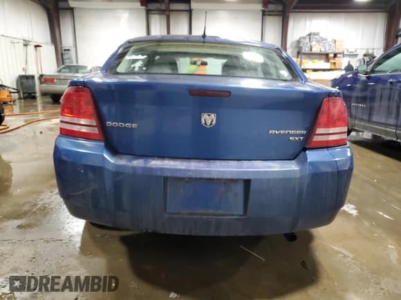✅ 2010 Dodge Avenger SXT • VIN: 1B3CC4FB3AN189723 • Лот: 87719845. Опубликован ранее на Copart с пробегом 143 659 миль. Бесплатный доступ к архиву аукционных продаж из США и подробный отчёт об истории автомобиля на DreamBid. Изображение 6.