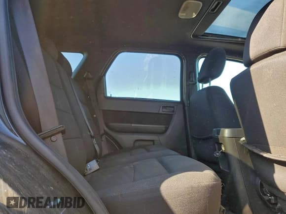 ✅ 2009 Ford Escape XLT • VIN: 1FMCU03719KC81572 • Lot: 95004615. Listed on Copart with 184,827 mi. Free auction sales archive from the USA and detailed vehicle history report at DreamBid. Image 11.