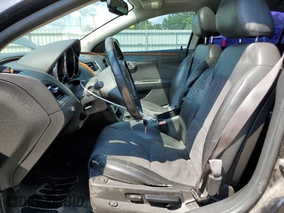 ✅ 2012 Chevrolet Malibu 2LT • VIN: 1G1ZD5EU6CF385854 • Lot: 71983564. Listed on Copart with 220,648 mi. Free auction sales archive from the USA and detailed vehicle history report at DreamBid. Image 7.