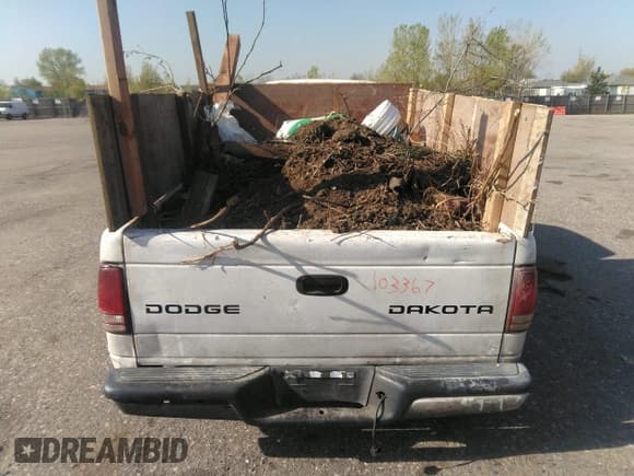 ✅ 2004 Dodge Dakota Sport • VIN: 1D7HG32N64S513715 • Lot: 42103367. Wystawiony na IAAI z przebiegiem Nie podano. Bezpłatny archiwum sprzedaży aukcyjnych z USA i szczegółowy raport historii pojazdu na DreamBid. Zdjęcie 16.