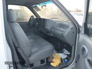 ✅ 1995 Chevrolet Silverado 1500 • VIN: 1GCEC14Z4SZ281066 • Lot: 43501939. Wystawiony na IAAI z przebiegiem 272 396 mil. Bezpłatny archiwum sprzedaży aukcyjnych z USA i szczegółowy raport historii pojazdu na DreamBid. Zdjęcie 5.