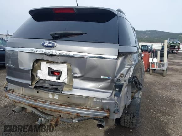 ✅ 2013 Ford Explorer Limited • VIN: 1FM5K8F89DGA64770 • Lot: 43780962. Wystawiony na IAAI z przebiegiem 85 171 mil. Bezpłatny archiwum sprzedaży aukcyjnych z USA i szczegółowy raport historii pojazdu na DreamBid. Zdjęcie 20.