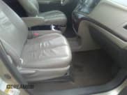 ✅ 2011 Toyota Sienna XLE • VIN: 5TDDK3DC3BS029476 • Lot: 41393568. Wystawiony na IAAI z przebiegiem 124 328 mil. Bezpłatny archiwum sprzedaży aukcyjnych z USA i szczegółowy raport historii pojazdu na DreamBid. Zdjęcie 5.