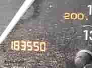 2002 Saturn VUE z VIN 5GZCZ23D92S824887, wystawiony jako IAAI lot #42464540 z przebiegiem 183 550 mil mil oraz . Historia ofert i sprzedaży dostępna na DreamBid. Obrazek 7.