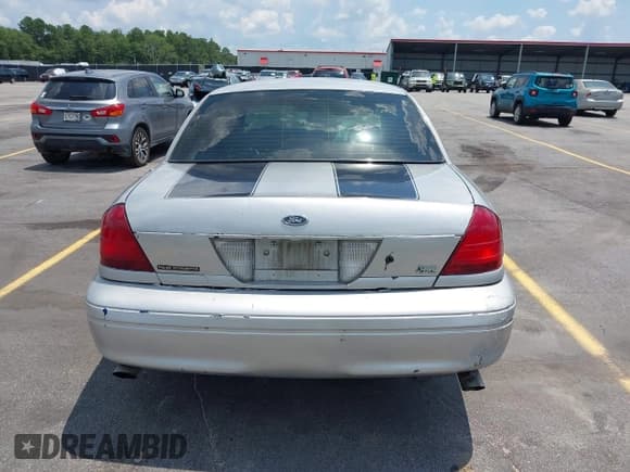 ✅ 2010 Ford Police Interceptor • VIN: 2FABP7BV0AX134313 • Лот: 42615560. Опубликован ранее на IAAI с пробегом 207 620 миль. Бесплатный доступ к архиву аукционных продаж из США и подробный отчёт об истории автомобиля на DreamBid. Изображение 17.