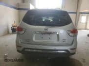 ✅ 2014 Nissan Pathfinder SL • VIN: 5N1AR2MM5EC649720 • Lot: 70483095. Listed on Copart with 159,950 mi. Free auction sales archive from the USA and detailed vehicle history report at DreamBid. Image 6.