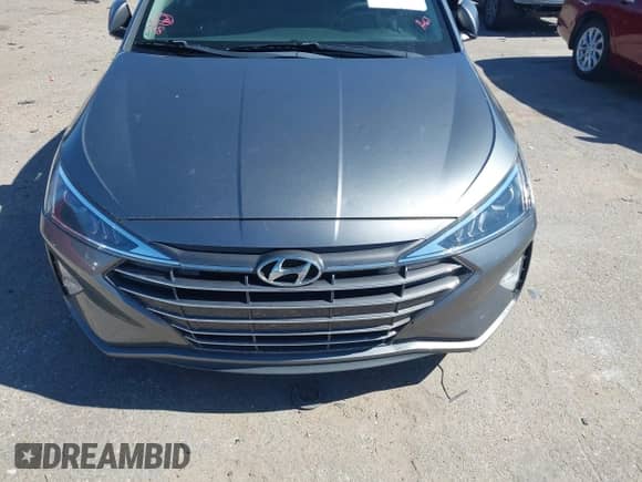 2019 Hyundai Elantra SE с VIN 5NPD74LF2KH419770, выставлен на аукционе IAAI как лот 43584318 с пробегом 127 673 миль миль и . История ставок и продаж доступна на DreamBid. Изображение 12.