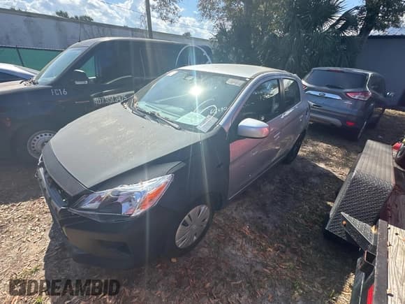 ✅ 2021 Mitsubishi Mirage ES • VIN: ML32AUHJ3MH011398 • Lot: 45041635. Wystawiony na Copart z przebiegiem 60 692 mil. Bezpłatny archiwum sprzedaży aukcyjnych z USA i szczegółowy raport historii pojazdu na DreamBid. Zdjęcie 2.