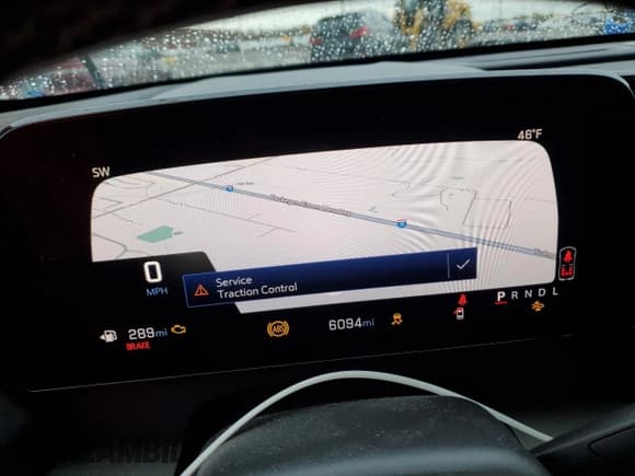 ✅ 2025 Chevrolet Traverse FWD LT • VIN: 1GNERGRS1SJ246441 • Lot: 91482925. Wystawiony na Copart z przebiegiem 6 094 mil. Bezpłatny archiwum sprzedaży aukcyjnych z USA i szczegółowy raport historii pojazdu na DreamBid. Zdjęcie 9.