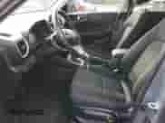 ✅ 2023 Hyundai Venue SEL • VIN: KMHRC8A38PU226727 • Лот: 75544594. Размещён на Copart с пробегом 34 215 миль миль. Получите бесплатный доступ к архиву аукционных продаж из США и посмотрите подробный отчёт об истории автомобиля на DreamBid. Изображение 7.