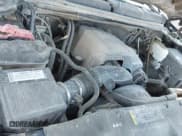 ✅ 2008 Chevrolet Silverado 2500HD 1LT • VIN: 1GCHK29K98E211015 • Lot: 42584905. Wystawiony na IAAI z przebiegiem 286 629 mil. Bezpłatny archiwum sprzedaży aukcyjnych z USA i szczegółowy raport historii pojazdu na DreamBid. Zdjęcie 23.