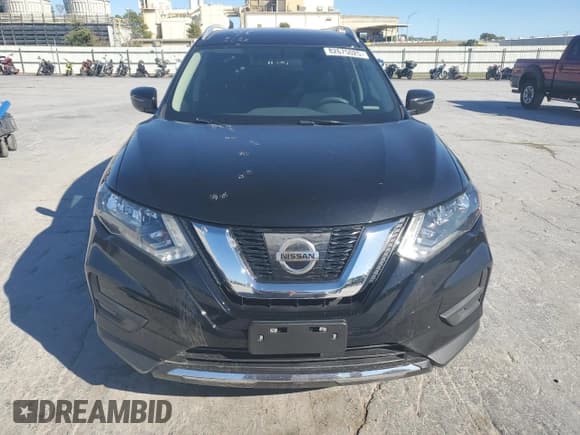 ✅ 2017 Nissan Rogue SV • VIN: 5N1AT2MT6HC888948 • Lot: 82675025. Listed on Copart with 124,404 mi. Free auction sales archive from the USA and detailed vehicle history report at DreamBid. Image 5.
