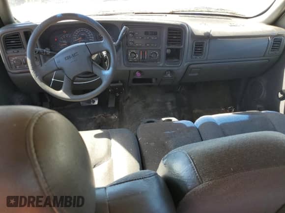 2006 GMC Sierra 1500 SLE1 with VIN 1GTEC19VX6Z220526, listed as a Copart auction lot 75299874 with 346,778 mi miles and Clean title. Bid and sale history available at DreamBid. Image 8.