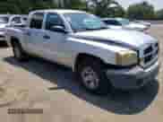 2006 Dodge Dakota ST with VIN 1D7HE28K26S694375, listed as a Copart auction lot 65955414 with 248,546 mi miles and Salvage title. Bid and sale history available at DreamBid. Image 4.