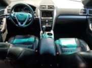 ✅ 2014 Ford Explorer XLT • VIN: 1FM5K7D87EGA08681 • Lot: 57788775. Wystawiony na Copart z przebiegiem 103 607 mil. Bezpłatny archiwum sprzedaży aukcyjnych z USA i szczegółowy raport historii pojazdu na DreamBid. Zdjęcie 8.