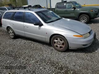 ✅ 2002 Saturn LW • VIN: 1G8JW84RX2Y574971 • Лот: 52973795. Опубликован ранее на Copart с пробегом 155 227 миль. Бесплатный доступ к архиву аукционных продаж из США и подробный отчёт об истории автомобиля на DreamBid. Изображение 4.