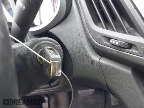 ✅ 2014 Chevrolet Equinox LT • VIN: 2GNALBEK4E6354661 • Lot: 43743225. Wystawiony na IAAI z przebiegiem 178 041 mil. Bezpłatny archiwum sprzedaży aukcyjnych z USA i szczegółowy raport historii pojazdu na DreamBid. Zdjęcie 11.